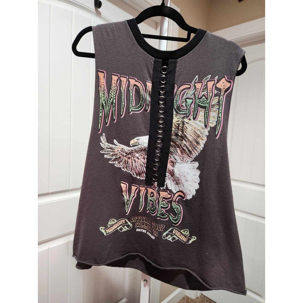 SOLD!! SOLD!! SOLD!! Forever 21 - Midnight Vibes Graphic Tank - 2X